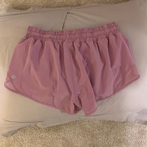 LULU LEMON Hotty Hot Short ll (PINK)